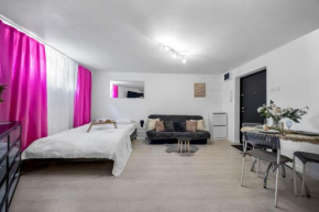 Warsaw Ochota Studio - Park, Bus&Trains Nearby - By Rentujemy, Warsaw